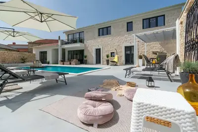 Image de Maison de vacances pour 10 personnes env. 180 qmà Kringa, Istrie (Intérieur des terres de l'Istrie)