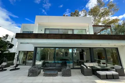 Amazing Luxury 4 Bedroom Villa in the Heart of Costa del Sol