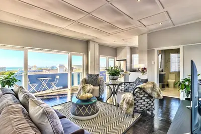 Image de 21 Cheviot Place, Green Point