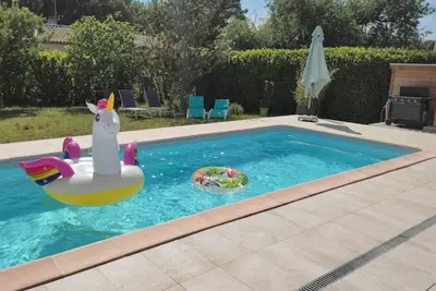 Image de Spacieuse villa avec piscine et climatisation