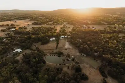 Image de Goanna Cottage - bushland views close to town
