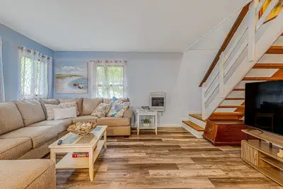 Image de Angola By The Bay --- Holly Way West | House in Lewes