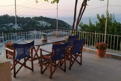 Image de Captain's House (2-bedroom traditional villa)