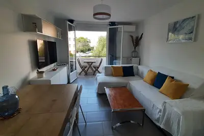 Image de Agréable appartement à environ 7 mn des plages en voiture et 20 mn  à pied