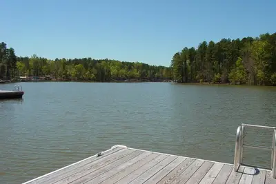 Image de Relaxing Kerr Lake Cottage w/ Private Boat dock - Pet Friendly!