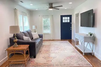 Image de Cozy, peaceful, and spacious!