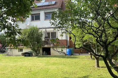Image de Charming house with yard in quiet residential area