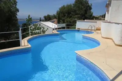 Image de Lpa. Superbe vue mer, piscine et climatisation