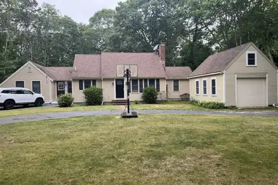 Image de Quiet home in quiet neighborhood on Cape Cod!
