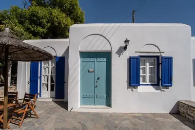 Image de Appartement dans un hôtel 'Sun Rock Boutique - Villa Gerani' avec terrasse privée et climatisation