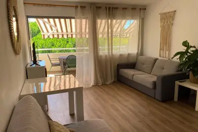 Agréable studio cabine à deux pas de la mer