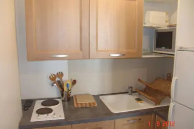 Image de jolie appartement 2 pièces entre Alésia et parc Mousouris