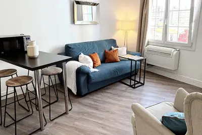 Image de Deluxe City Centre 2 Bed Apt w/ Private Balcony