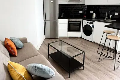 Image de Modern City Centre 2 Bed Apt w/ Private Balcony