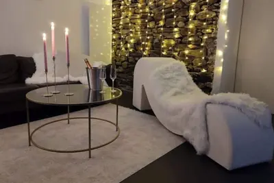 Image de Gite romantique avec spa privatif Nantes Beaujoire