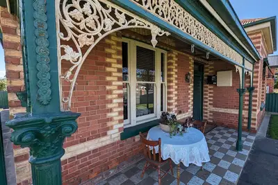 Image de Heritage on High is a Located in the Centre of the Seymour Township