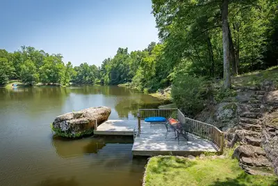 Image de Big LakeHouse 15 min to Tuscaloosa, 14 beds, great fishing
