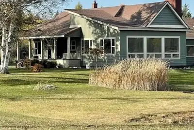 Image de Waterfront Home in Rapid River, Mi