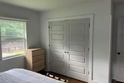 Atlanta Home - 10 min from everything!