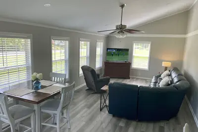 Image de Taw Caw Creek Rental - perfect for fishermen - No Pets