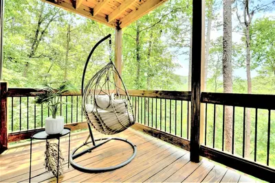 Image de Valhalla - Secluded, luxurious cabin on the Coosawattee River Resort