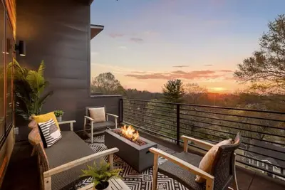 Image de Nomad-An Atomic Ridge Home