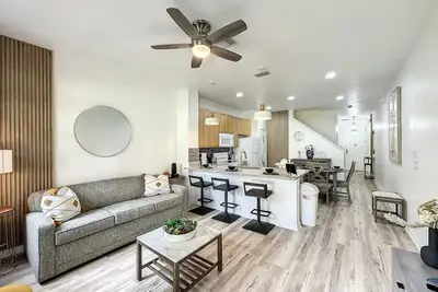 Image de Modern 3bedrooms, 3bathrooms Steps from Disney