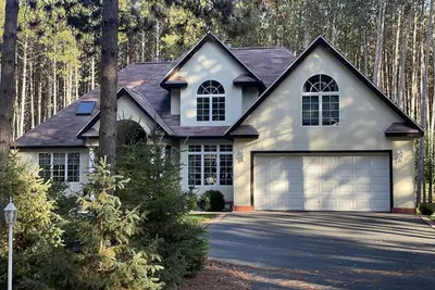 Image de Private Pine Forest  Villa with hot tub 5 min from Castle Rock