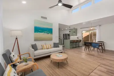 Remodeled Getaway-Pet Friendly!