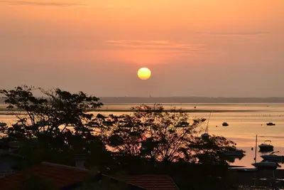 Image de Grande villa avec jacuzzi à La Pointe aux Chevaux
