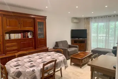 Image de Le Roxane : Appartement 2 chambres au centre-ville d'Antibes