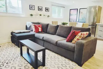 Image de Private, brand-new 1 bdrm unit