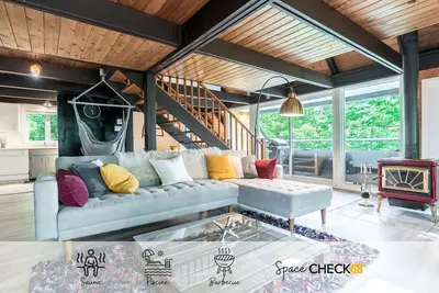 Image de Le Nid | Terrasse & Bbq | Piscine & Sauna | Ac | Foyer intérieur