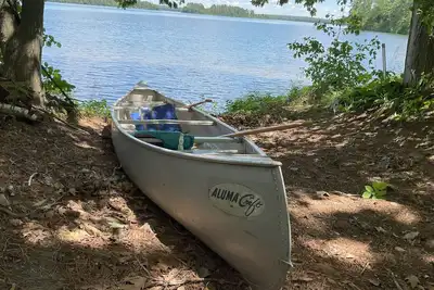 Image de Trout Lake Cottage with its own dock