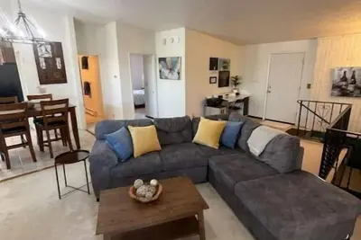 Image de Home in the heart of Eagle River