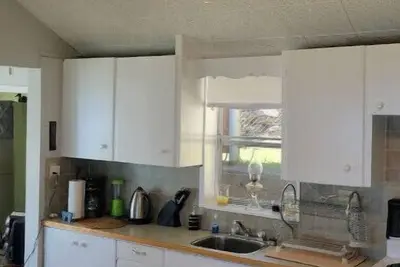 Image de Cottage on Hay Bay. Private boat launch & dock. \n