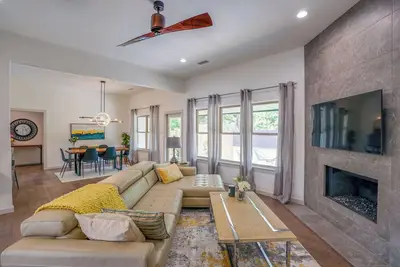 Image de Family, Kids & Pets Friendly! \nAMAZING Location!