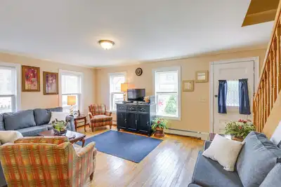 Image de Pet-Friendly Claremont Vacation Rental!