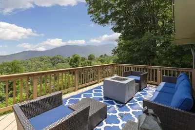 Image de Charming Home in the Nc Mountains