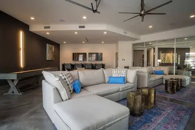 Image de Cozy Downtown Madison Loft Apartment