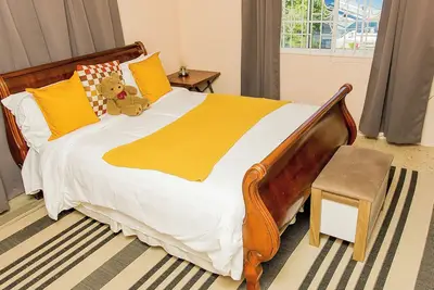 Image de Ocean View Studio/Self-Contained/3 min to the beach