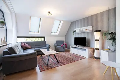 Image de Appartement de vacances \"Maja Am Yachthafen\" avec vue sur la mer, balcon et Wi-Fi