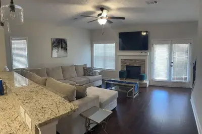 Image de Just Built Brand New Home Close to Ft. Moore! !