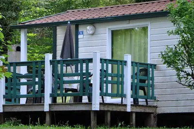 Image de Chalet 'Du Moulin Du Châtain 2' avec piscine partagée, terrasse privée et jardin partagé