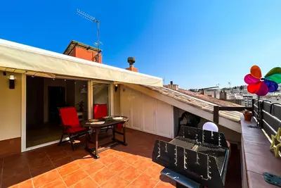 Image de Apt. 5 pax just 200 m from Blanes beach. Private terrace. Free wifi and air conditioning in the living room. Vivalidays Montserrat.