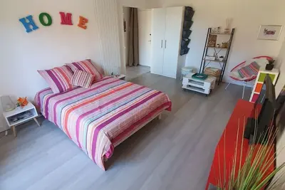 Image de T1 bis proche centre-ville, campagne et commodités