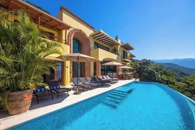 Image de Villa Santa Cruz 5br in Puerto Vallarta by Personal Villas - Unforgettable Luxur