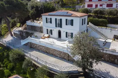 Image de Villa Porticciolo has an heartbreaking view.