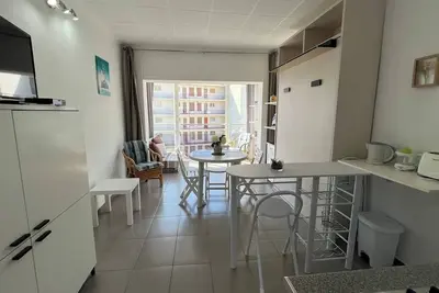 Image de Beau studio à Santa Margarita Roses Av-23