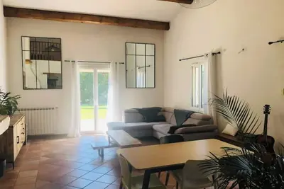 Image de Magnifique propriété - piscine et jardin paysagé